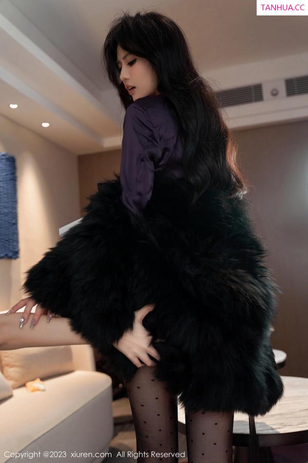李浅浅  [XiuRen]高清写真图 2023.04.27 No.6649 浅浅Danny 黑丝美腿第7张图片